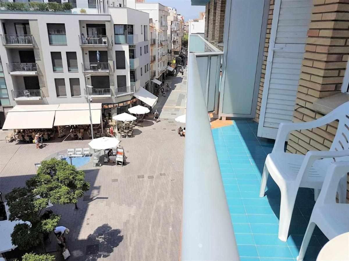 Roses Casc Antic Sl Sant Elm 3 Apartment Exterior photo